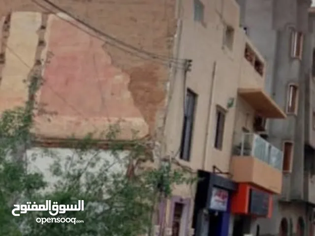152 m2 5 Bedrooms Townhouse for Sale in Tripoli Mizran St