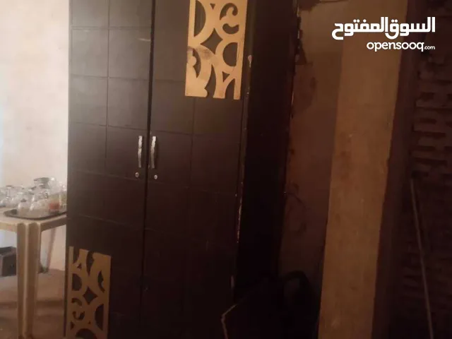 دولاب ضلفتين