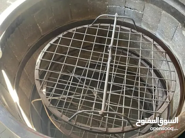 يوجد تنور مندي للبيع نضيف