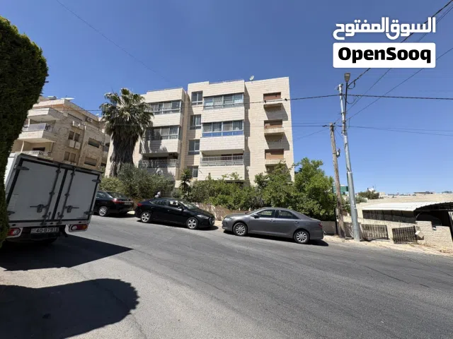 192 m2 3 Bedrooms Apartments for Sale in Amman Jubaiha