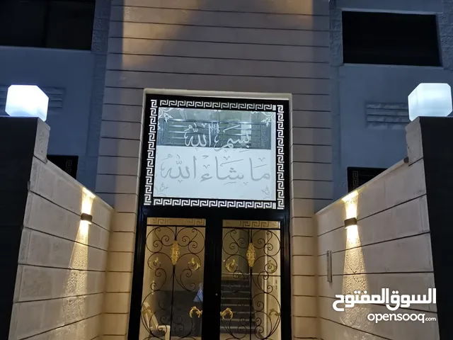 180 m2 3 Bedrooms Apartments for Sale in Amman Shafa Badran