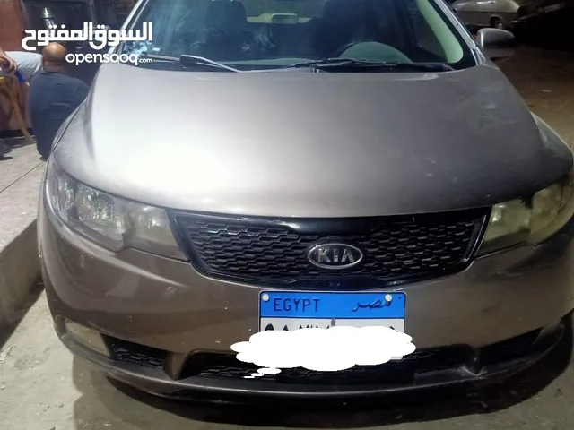 للبيع كيا سيراتو 2010