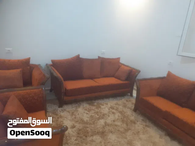 صالون زان إيطالي كبير  للبيع
