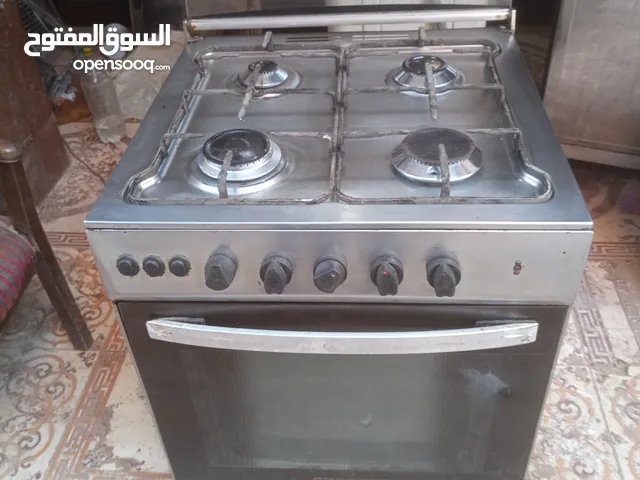 بوتاجاز يونيفرسال أربعه شعله فرن شوايه استنلس كامل يعمل بلغاز الطبيعى شرق سموحه بعد نادى الإتحاد