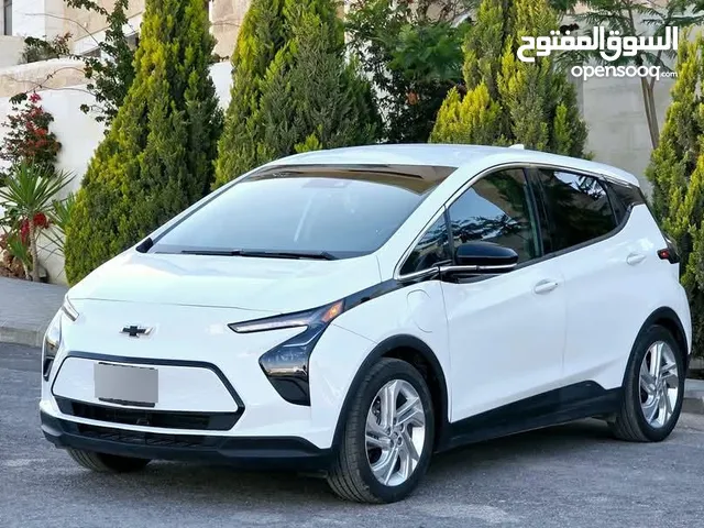 شيفروليه بولت LT1 للبيع فحص كامل ومفحوصة اوتوسكور B+ ممشى قليل 14 الف ميل توب نظافة