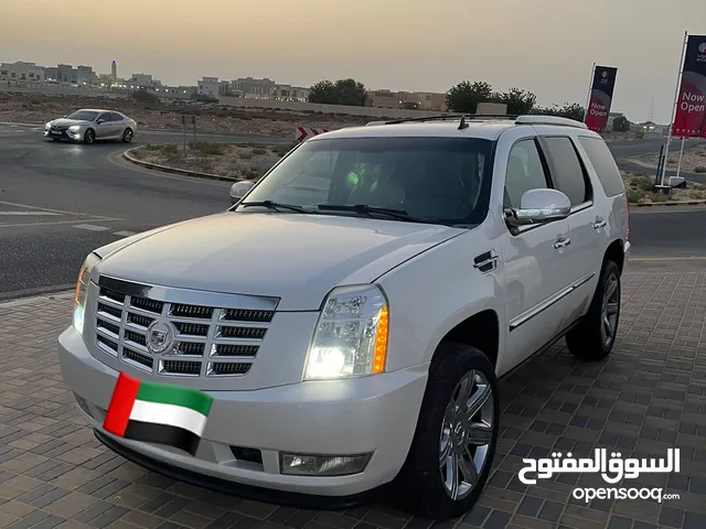 Cadillac Escalade 2014 in Um Al Quwain