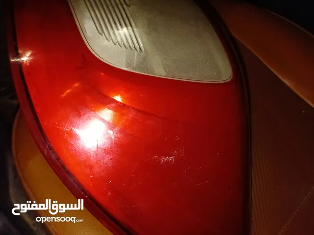 فانوس لوجان 2017 الاصلي خلفي يمين