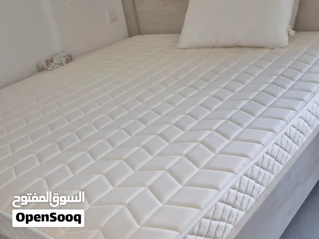 سرير ماتريس كينغ حالة جيده