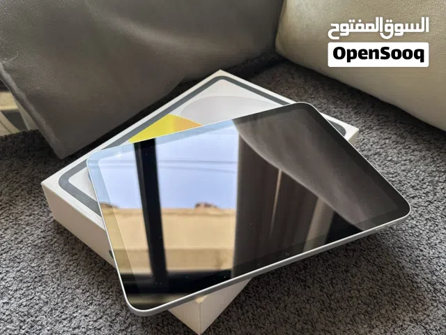 Apple iPad 128 GB in Amman