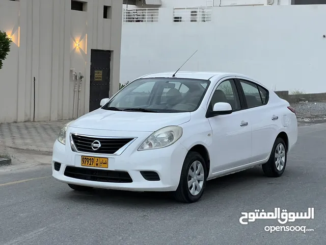 Used Nissan Sunny in Al Dakhiliya