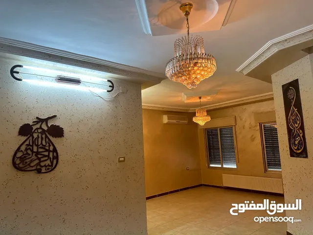 176 m2 3 Bedrooms Apartments for Sale in Amman Al Gardens