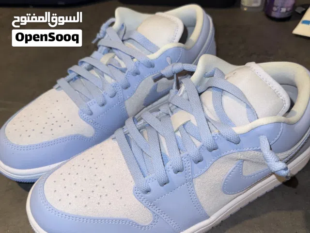 Brand new never wear it size 41 Nike  Air Jordan 1 Low University Blue Sneakers the box is available