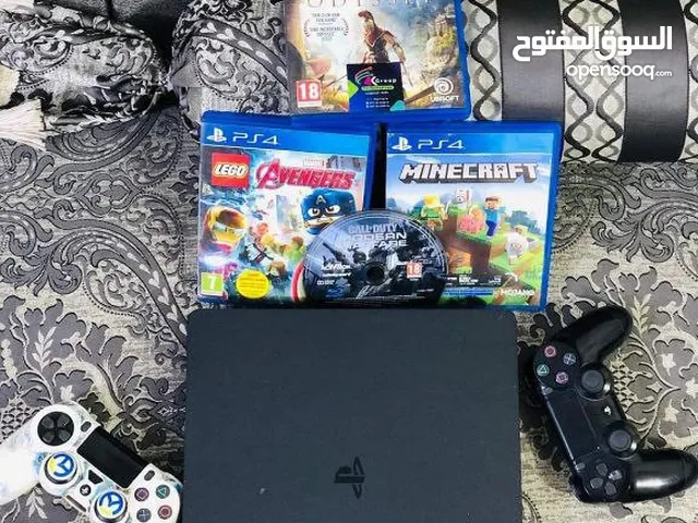 بلي فور سلم مستعمل Ps4 مع ملحقات كامله جويستك و العاب و يوبي اس و البلي نضيف