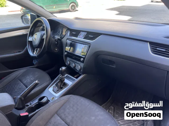 2018 سكودا اوكتافيا Standard