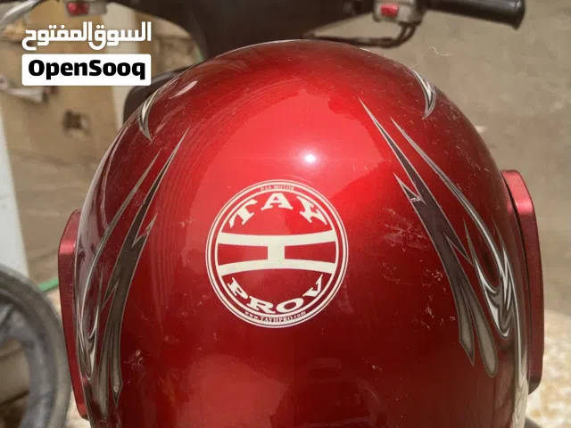 خوذتين مال دراجات جديده والثانيه مستخدمه