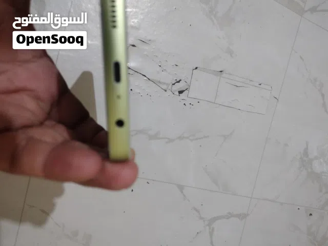 جوال سامسونج a05  شريحتين gsm يشغل فولتي ذاكره 128 رام 4 مغير له شاشه وكاله درجه اولى.        السعر