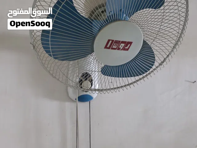 مروحة جدارية