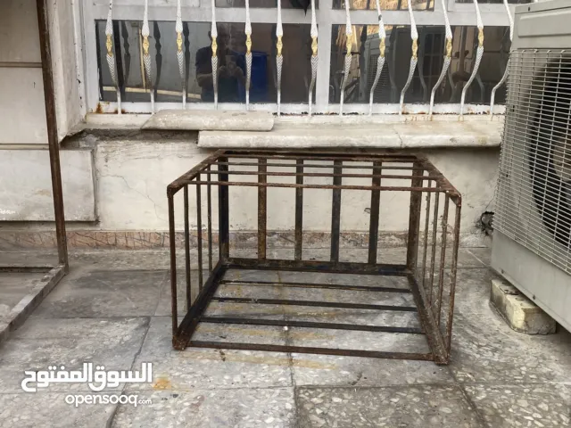 قفص  مكيف حديد خارجي