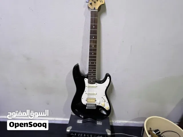 Muscat Alkhuwair  Good electric guitar