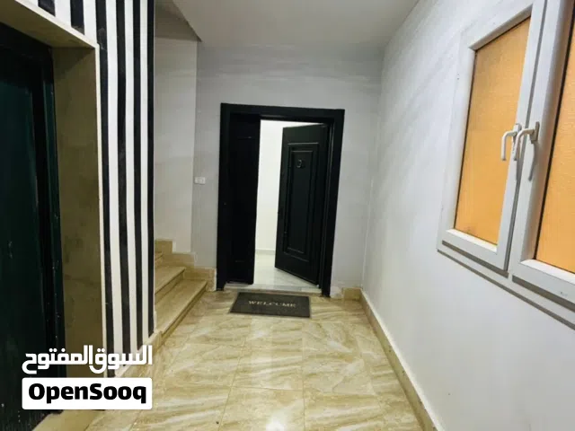 شقة صغار مشطبة