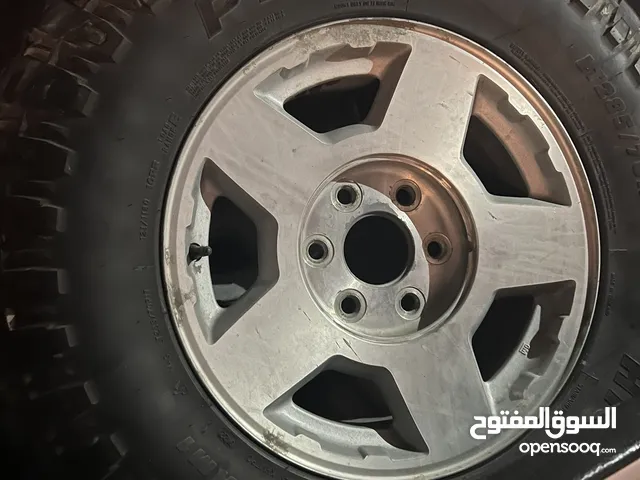 ديسكوات 17 مع اطارات انظاف