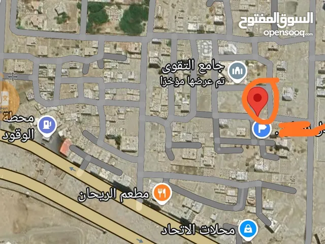 ارضيه في خورمكسر قريب شارع التسعين خلف محطه المصري اوراق رسمي،اسقاط موقع وترخيص بناء موثق من الاراضي