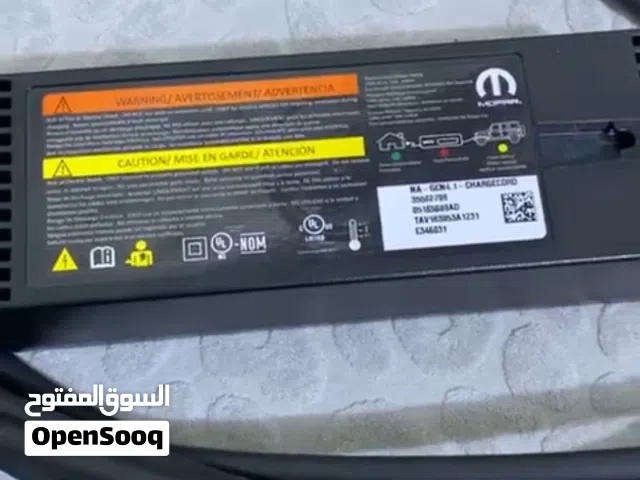 شاحن سياره جيب جديد