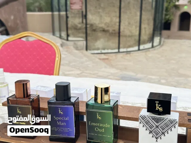 عطور متنوعة تصميم خاص