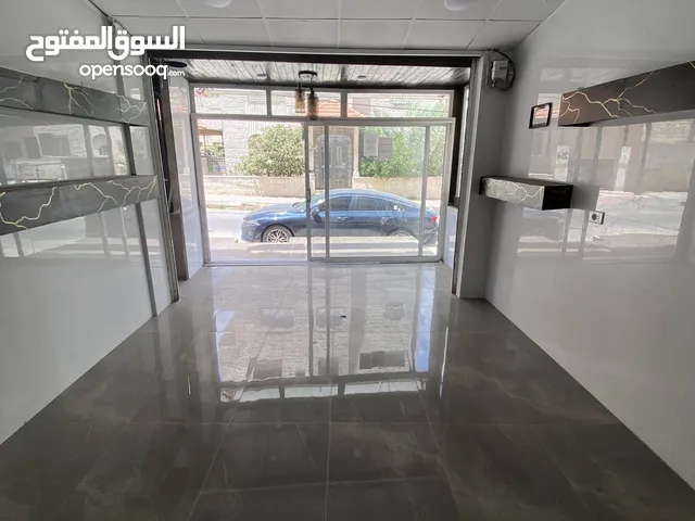 مخزن للإيجار مجهز بالكامل