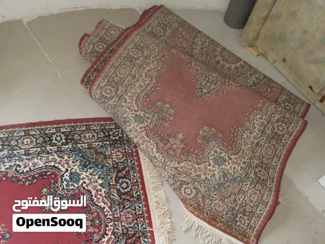 مفرشه كبيره مع مفارش صغيره