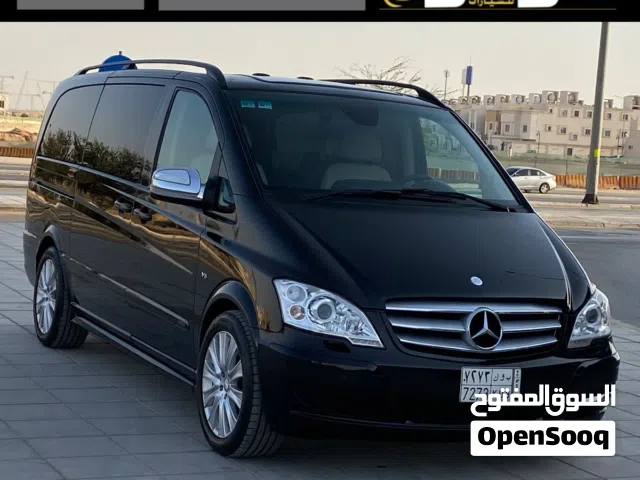 2013, مرسيدس بنز, الفئة-V, V 250