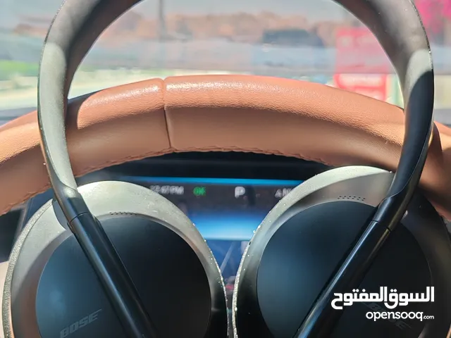 سماعه بوز 700