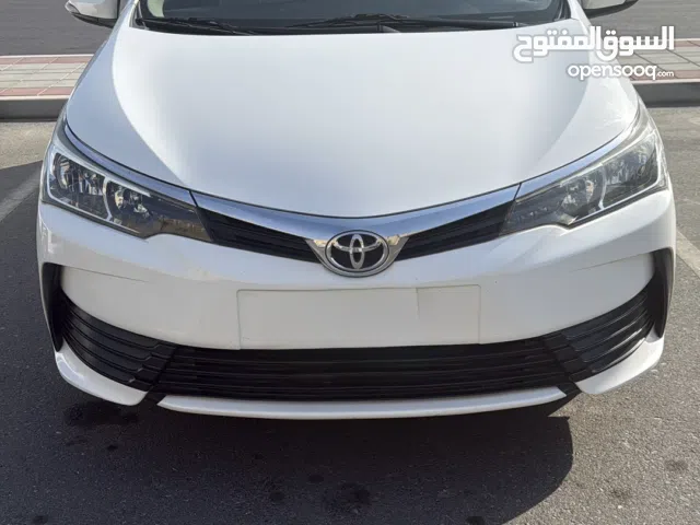 تويوتا كورولا 2019 خليجية مع كماليات ونظام أمني كامل