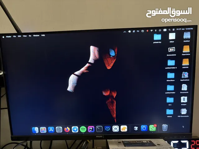 شاشة فلبس قياس 27 مستخدم
