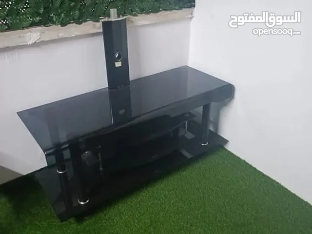 طاولة تلفزيون سوكاريت بحالة الوكالة