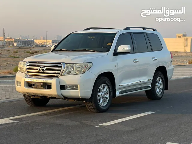 تويوتوا لاند كروزر موديل 2010 GXR