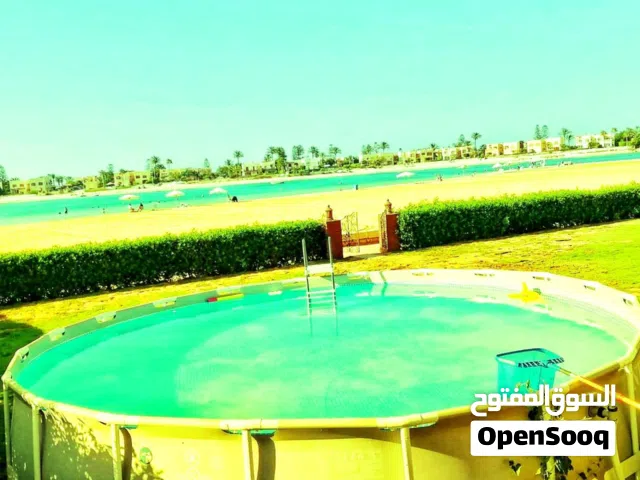 فيلا للايجار في مارينا 2 علي البحيره مباشره