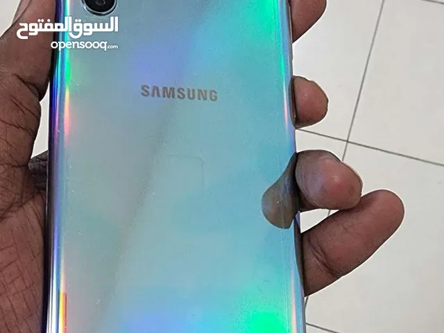 Samsung Galaxy S10 5G 256 GB in Al Ain