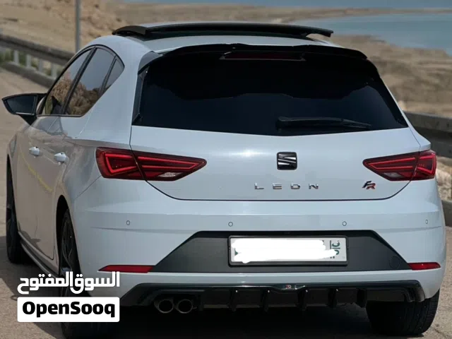 2020 Seat Lean Style