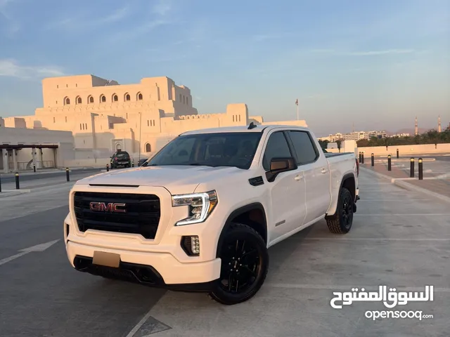 Used GMC Sierra in Muscat