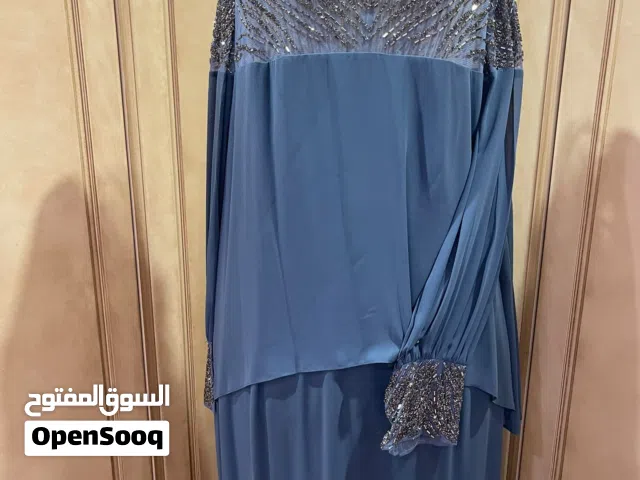 فستان سهره شيفون مشكوك لون تركواز  المقاس 50  XXL السعر 45