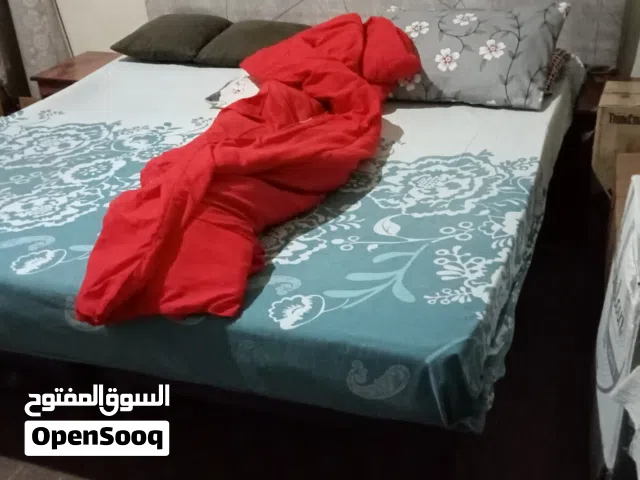 فرش و سرير خشب سويدي