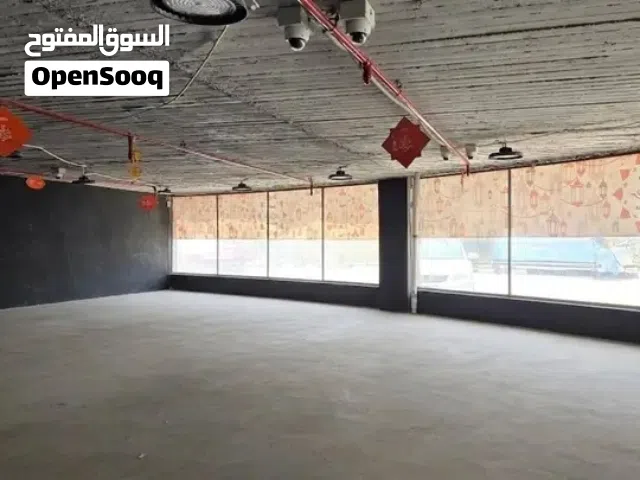 للبيع محل بالميراچ مول بالتجمع الاول