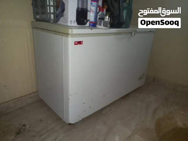 فريز عاطل للبيع كما هو