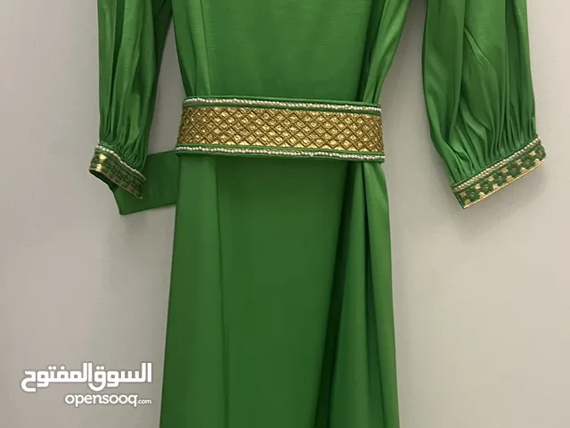 فستان سهرة  كويتي   قابل للتفاوض