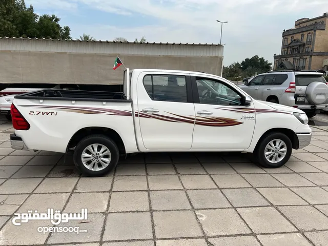 Used Toyota Hilux in Al Ahmadi