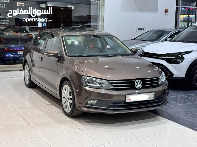Volkswagen Jetta 2016 (Brown)