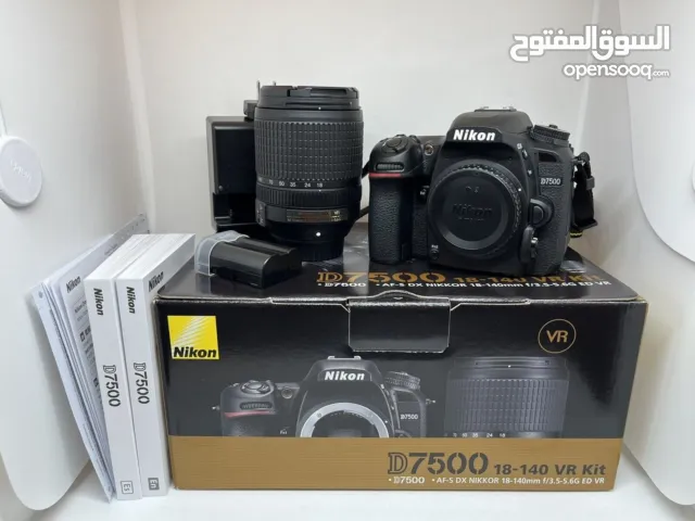 نيكون 7500D