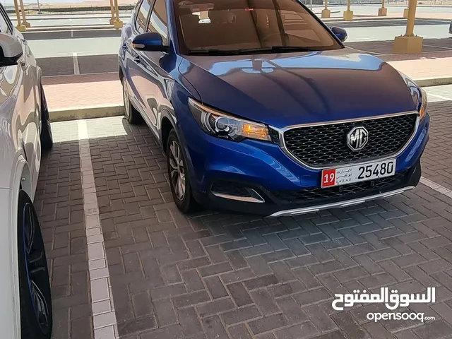 MG ZS SUV Car GCC Blue colour