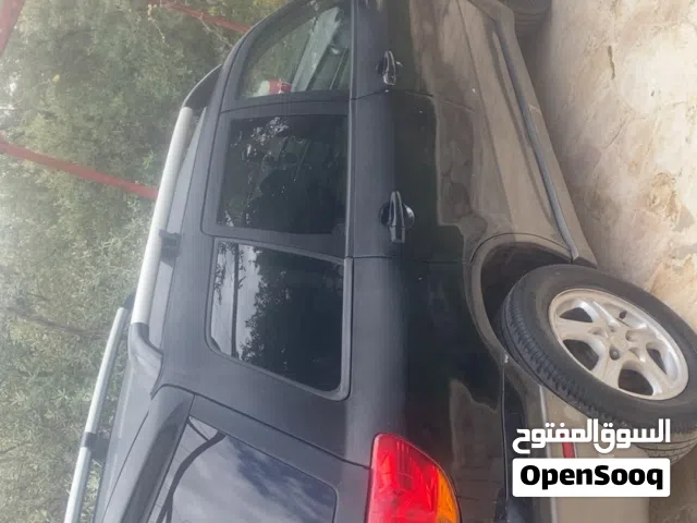 2004, Mitsubishi, Outlander, Standard